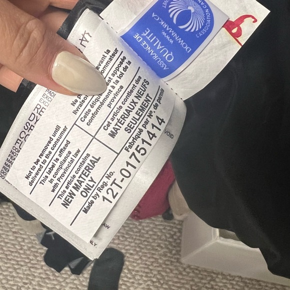 Canada goose jacket - Picture 9 of 10